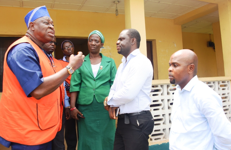 L-R: Special Adviser to the Governor on Primary Healthcare, Dr. Olufemi Onanuga; with Apex Nurse, Epe Primary Healthcare Centre, Mrs. Stella Oladunjoye; Medical Officer, Epe Primary Healthcare Centre, Dr. Wasiu Owoyele and Medical Officer, Afuye Primary Healthcare Centre, Dr. Moshood Bello during an inspection tour of the Primary Healthcare Centres in Epe, on Monday, 06 June 2016.