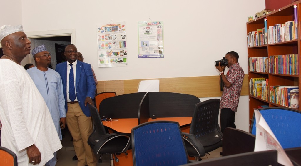 R-L: Special Adviser to the Lagos State Governor, Lagos Global, Prof. Ademola Abass; Director, Legal Services, Lagos Internal Revenue Service (LIRS), Barr. Seyi Alade and Chairman, Board of Directors, La Roche Leadership Foundation, Justice Adesola Oguntade (rtd.) in the Library of La Roche Leadership Foundation at Gbagada during the formal launching of the Foundation, on Saturday, June 11, 2016.