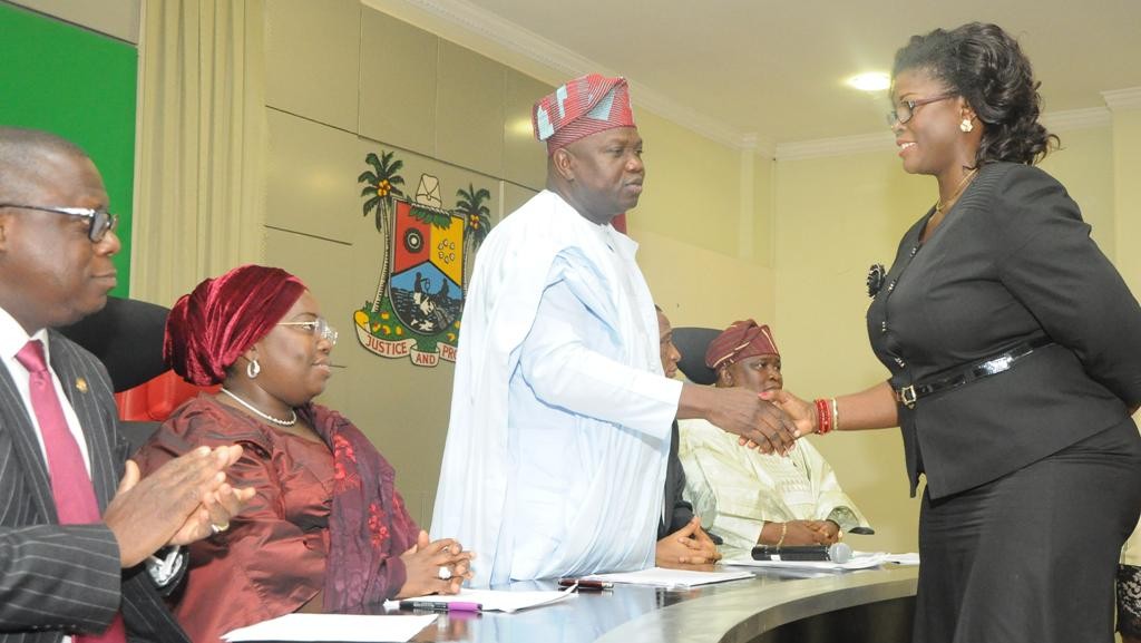 Lagos State Governor, Mr. Akinwunmi Ambode (3rd left), congratulating Princess Abiodun Elegushi (right), after being sworn in as Sole Administrator of Eti-Osa Local Government during the swearing-in of Sole Administrators of the 20 Local Governments and 37 Local Council Development Areas in the State, at the Banquet Hall, Lagos House, Ikeja on Monday, June 13, 2016. With them are Attorney General & Commissioner for Justice, Mr. Adeniji Kazeem (left); Deputy Governor, Dr. (Mrs.) Oluranti Adebule (2nd left) and Senator Olamilekan Adeola Solomon (2nd right).