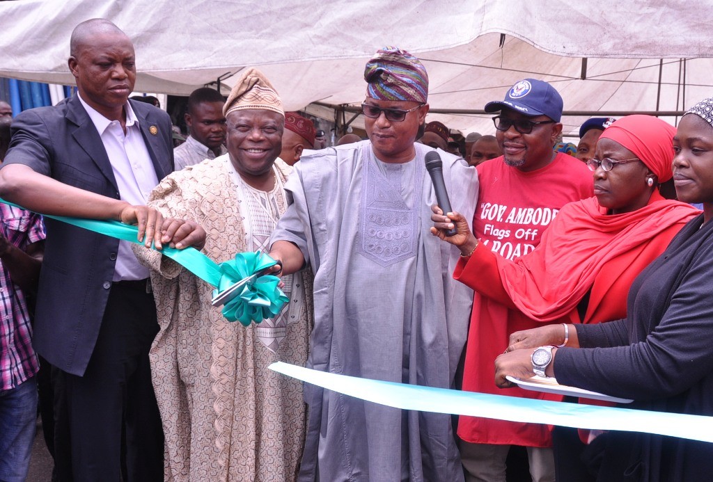 The newly constructed Thomas Street in Lagos Island East LCDA has been commissioned. 