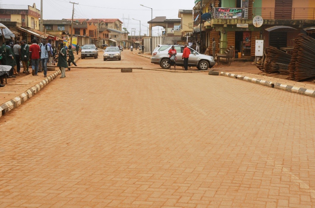 This is Ajelanwa, Baruwa road in Ayobo-Ipaja Local Council Development Area. The new road is 570m long and 10m wide. 