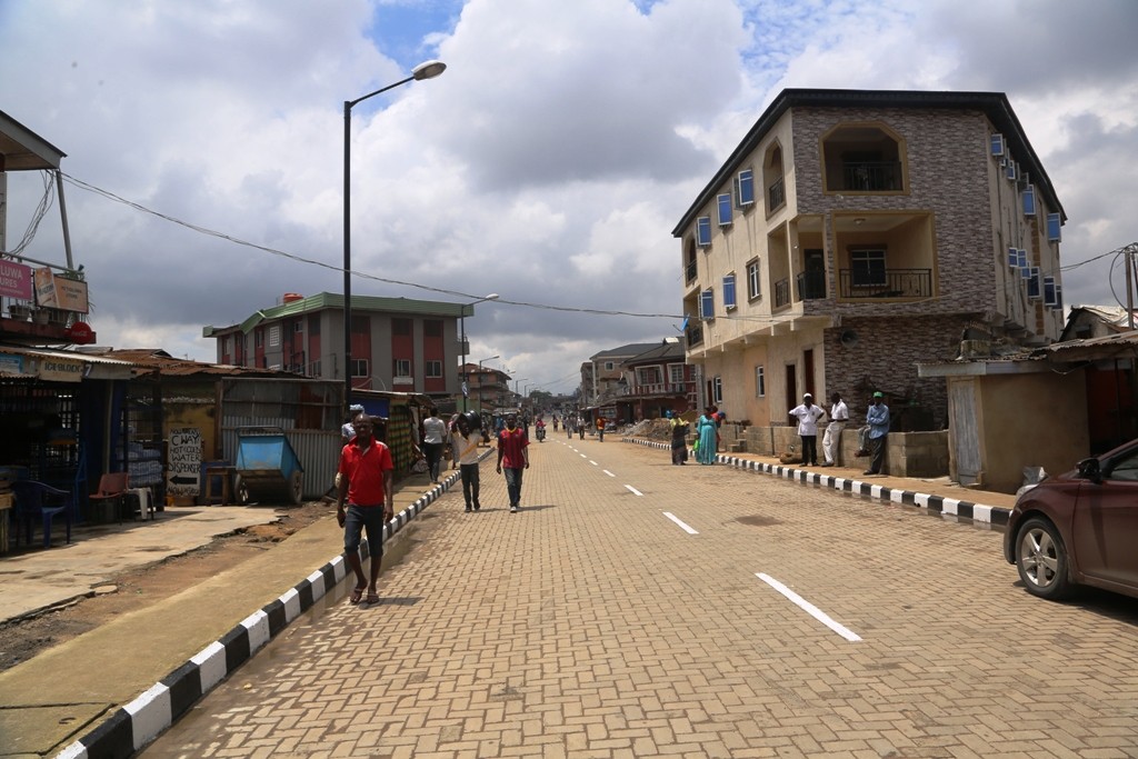 This is Martin Street, Mushin Local Government. The new road is 560m long and 9m wide.