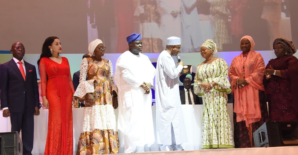  Lagos State Governor, Mr. Akinwunmi Ambode (4th left), with Kebbi State Governor, Alhaji Atiku Bagudu (4th right), presenting Certificate of Appreciation to Senior Special Assistant to the President on Millennium Development Goals, Mrs. Adejoke Adefulire (3rd right) during the closing ceremony of the 16th Annual National Women Conference organized by COWLSO, at the Convention Centre, Eko Hotel & Suites on Wednesday, October 26, 2016. With them are Edo State Governor, Comrade Adams Oshiomhole (left); his wife, Iara (2nd left); Wife of Lagos State Governor & Chairman, Committee of Wives of Lagos State Officials (COWLSO), Mrs. Bolanle Ambode (3rd left); Wife of Kebbi State Governor, Dr. Zainab Bagudu (2nd right) and Deputy Governor of Lagos State, Dr. Mrs. Oluranti Adebule.