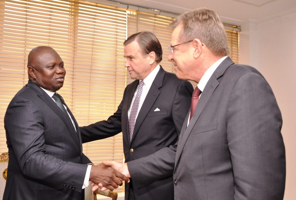 Lagos State Governor, Mr. Akinwunmi Ambode, with US Ambassador to Nigeria, Mr. Stuart Symington  and US Consul General in Lagos, Mr. John Bray during a courtesy visit to the Governor at the Lagos House,Ikeja, on Thursday, December 8, 2016.