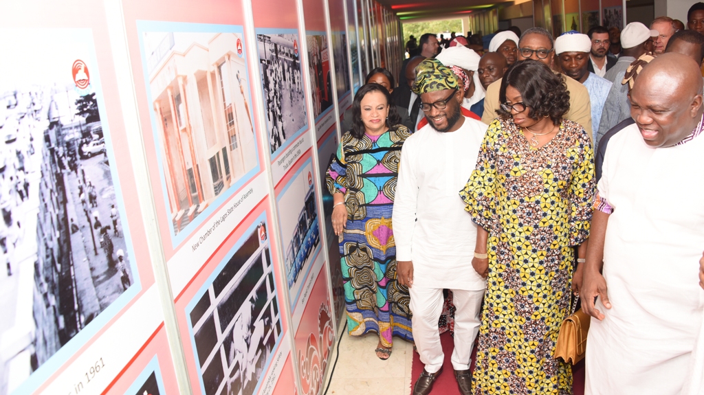 Lagos State Governor, Mr. Akinwunmi Ambode; his wife, Bolanle; member,House of Representatives, Hon. Babajimi Benson(3rd left) and former Secretary to the State Government, Princess Aderenle Ogunsanya during the Opening of the Rasheed Gbadamosi Art Exhibition as part of activities to celebrate Lagos@50 at the Eko Hotel & Suites, Victoria Island, Lagos, on Friday, January 27, 2017.