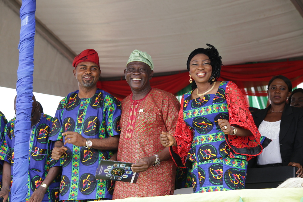 Wife of Lagos State Governor, Mrs. Bolanle Ambode; representative of the Governor &Commissioner for Physical Planning & Urban Development, Tpl. Wasiu Anifowoshe and member, Lagos State House of Assembly, Hon. Segun Olulade during the Community Day Carnival, as part of activities marking Lagos @ 50 celebrations at Marina, Epe, on Saturday, May 13, 2017.