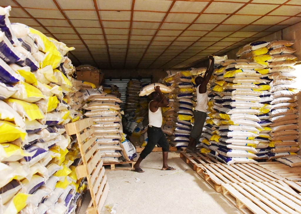 Bags of Lake Rice being offloaded for distribution and sale across Lagos State by the Government at the Agricultural Development Authority Complex, Oko-Oba, Agege on Wednesday, 23 August 2017
