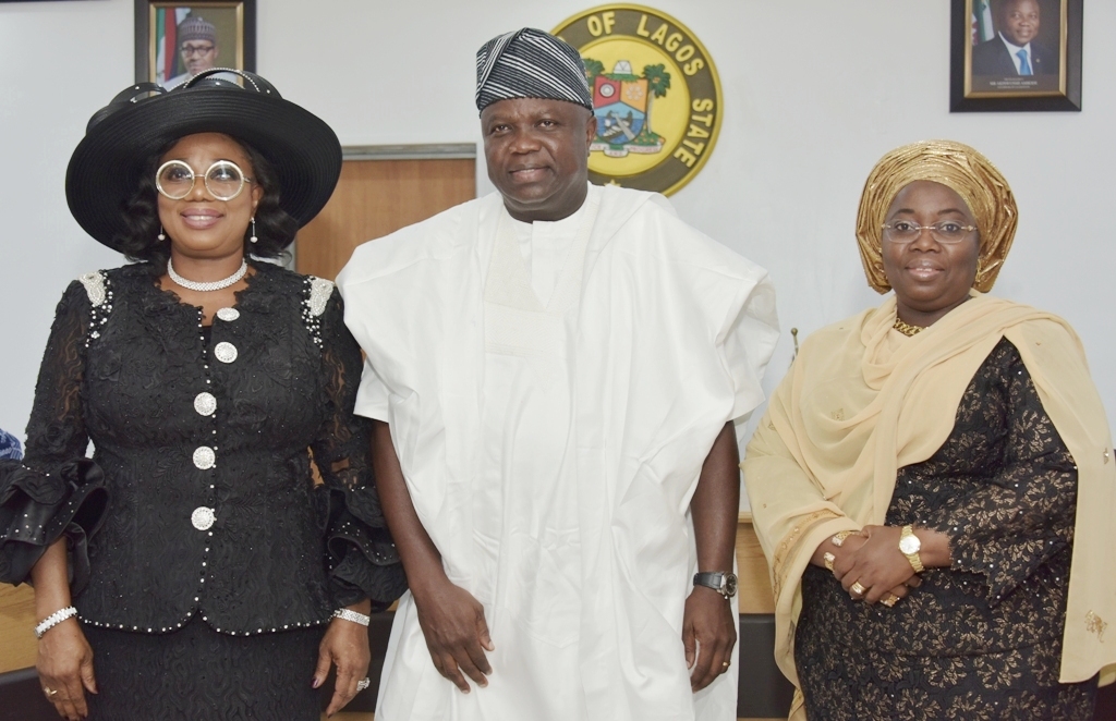 Lagos State Governor, Mr. Akinwunmi Ambode (middle), flanked by the new Chief Judge of Lagos State, Justice Opeyemi Oke (left) and Deputy Governor, Dr. (Mrs) Oluranti Adebule (right) during the swearing-in ceremony of the new Chief Judge, at the EXCO Chamber, Lagos House, Ikeja, on Friday, October 20, 2017.