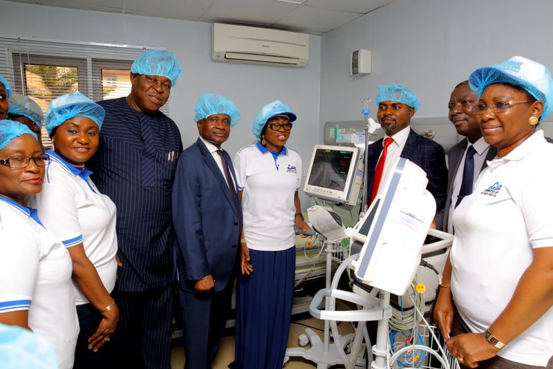 Wife of Lagos State Governor & Chairman, Committee of Wives of Lagos State Officials (COWLSO), Mrs. Bolanle Ambode (5th left); Commissioner for Health, Dr. Jide Idris (4th left); Special Adviser to the Governor on Primary Health Care, Dr. Olufemi Onanuga (3rd left); member of COWLSO’s Project Team, Prof. Ibiyemi Olatunji-Bello (right); Medical Director, Island Maternity, Dr. Ademuyiwa Eniayewun (2nd right); Chairman, Lagos State House of Assembly Committee on Health, Hon. Segun Olulade (3rd right), with other members of the COWLSO Project Team during the commissioning of Intensive Care Unit facilities & donation of auditory equipment for General Hospitals by COWLSO, at the Lagos Island Maternity Hospital, on Wednesday, 4 October, 2017.