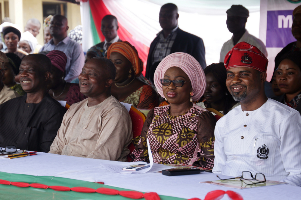  Wife of Lagos State Governor, Mrs. Bolanle Ambode (2nd right); Chairman, House Committee on Health, Hon. Olusegun Olulade (right); Commissioner for Health, Dr. Jide Idris (2nd left) and member, House of Representatives, Epe Federal Constituency, Hon. Olawale Raji (left) during the Town Hall Meeting on Maternal and Child Mortality Reduction program, in Epe Local Government, on Monday, 20th November 2017.