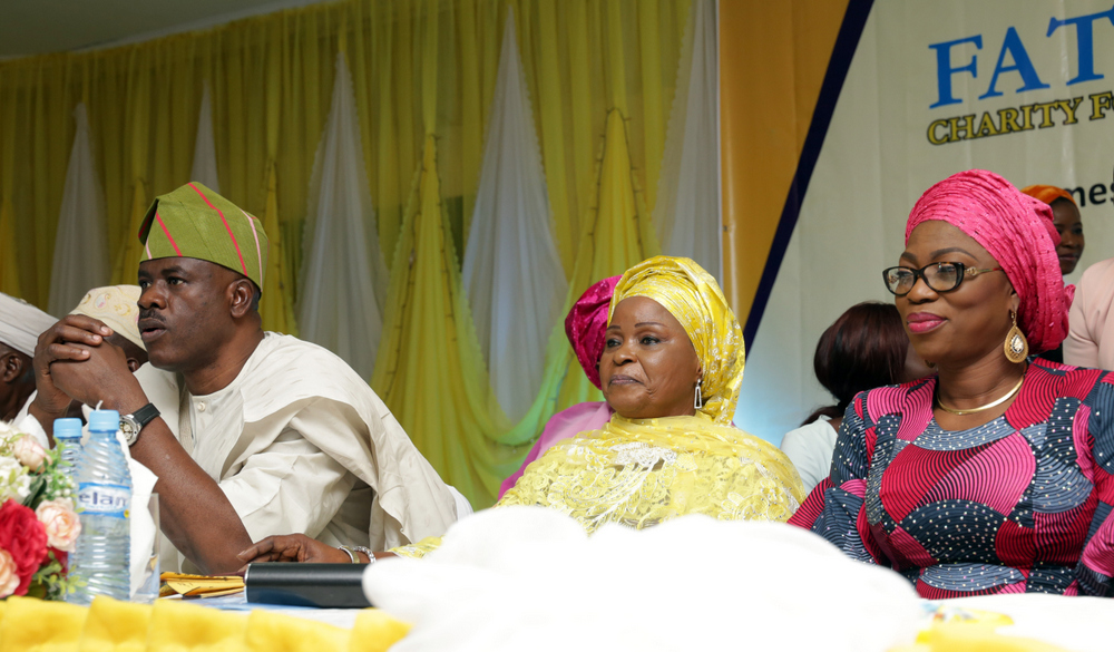 Wife of the Governor of Lagos State, Mrs. Bolanle Ambode (r); President, Fatima Charity Foundation, Chief (Mrs.) Bintu-Fatima Tinubu (m); and chairman of the occasion, Sen. Musiliu Obanikoro (L), during the foundation’s annual prayer, tagged “Prayer for the Nation”, at the City Hall, Lagos, on Wednesday, 24th January, 2018.